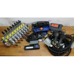 8 szekciós vezérlőtömb, SPV 90L/perc + CANBUS joystick rádiókontrollerrel, 12V