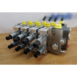 4 section SPV full proportional valve, 20-120 L/min, 12/24V