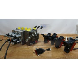 3 szekciós SPV full proporcionális vezérlőtömb, 20-120 L/perc, 12/24V (reteszelt sebességszabályzó)