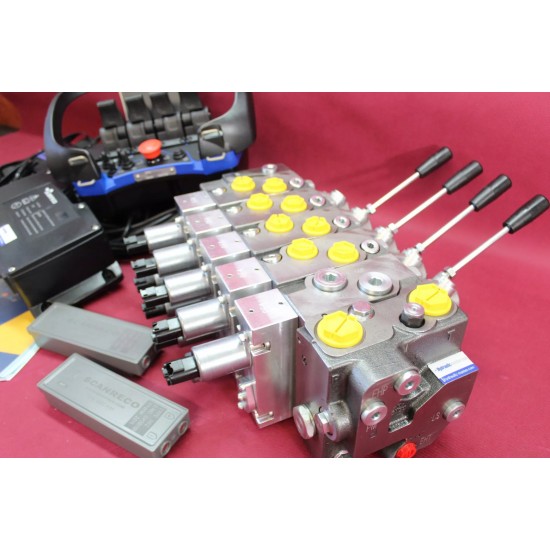 4 szekciós vezérlőtömb 120L/perc, 33 GPM + 12V Cormach daru 4 funkciós rádióvezérlés