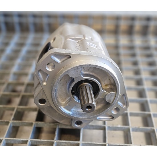 Kayaba KZP4-23CSSDN6 23J1704 gear pump