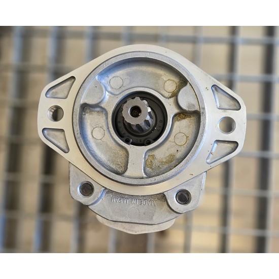 Kayaba KZP4-23CSSDN6 23J1704 gear pump