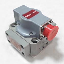 Moog G761-3004B proporcionális szelep