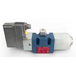 Moog D639-1037-1001 proporcionális szelep