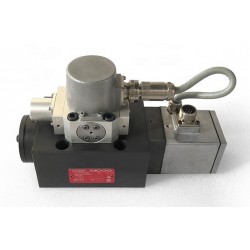 Moog D791-5063 / D765-1107 proporcionális szelep