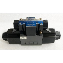 Tokimec DG4V-3-6C-M-P2-T-7-52 proporcionális szelep