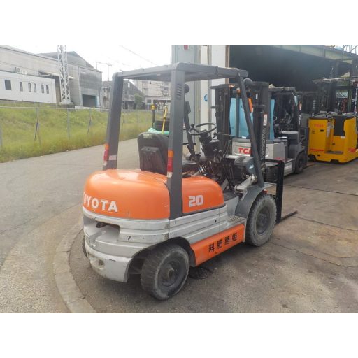 Toyota 67110-23620-71 hidraulikus szivattyú