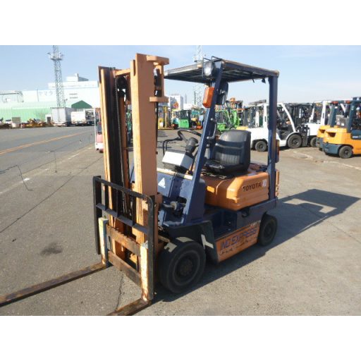 Toyota 67110-32071-71 hidraulikus szivattyú