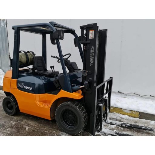Toyota 67130-33330-71 hidraulikus szivattyú