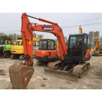 Doosan DX150 toronyfordító hidromotor