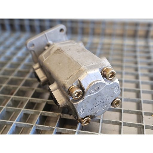 Kayaba KP0540-40CSES 2E1216 fogaskerék szivattyú