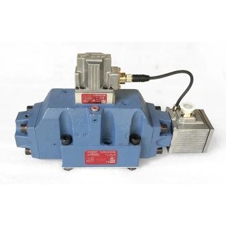   Moog D663-4007 L03HABD6VSX2-A D061-9412 proporcionális szelep