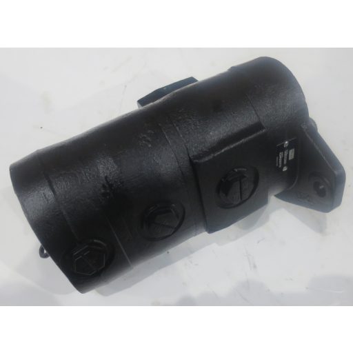 Danfoss No. 163D72200 háromszoros hidraulikus fogaskerék-szivattyú