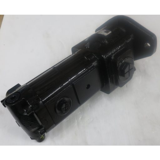 PARKER No. 7029120077 hármas hidraulikus fogaskerék-szivattyú + LSPV